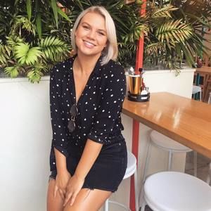 Meet your Posher, Haley